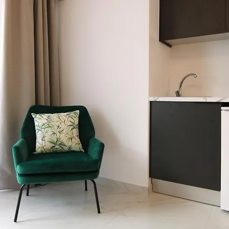 Phaedrus Living Luxury Residences Lime Apartment