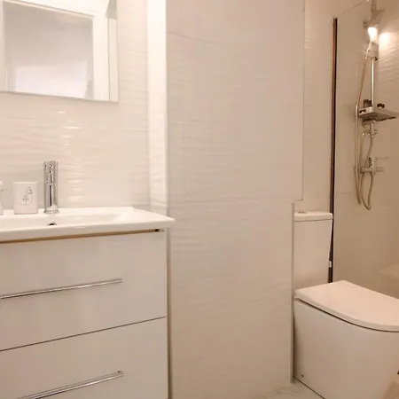 Phaedrus Living Luxury Residences Lime Скиатос