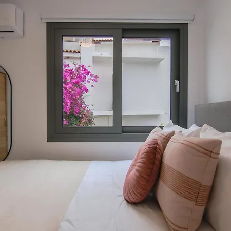 Apartment Phaedrus Living Luxury Residences Lime Skiathos Town
